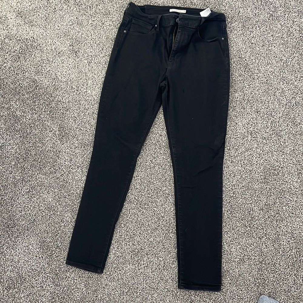 Levi’s 721 black skinny jeans